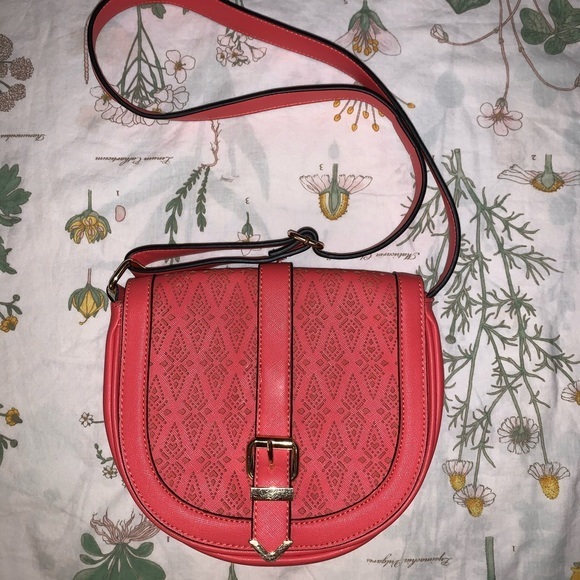 Apt. 9 Handbags - APT PURSE